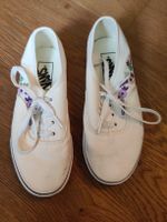 Vans frauensneakers Gr.35 mit ein paar flecken (siehe photos