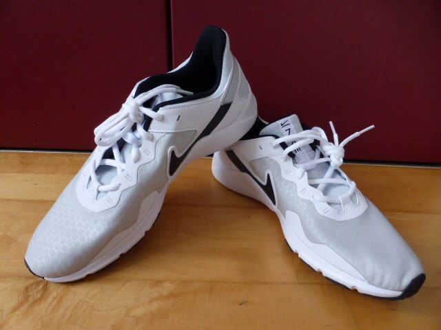 Nike Herrenschuhe: Nike Turnschuhe, Men, Gr. 44.5, neu – Neu (gemäss Beschreibung) aus Chur von Jacky17 4