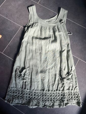 Leinenkleid olive, Made in Italy