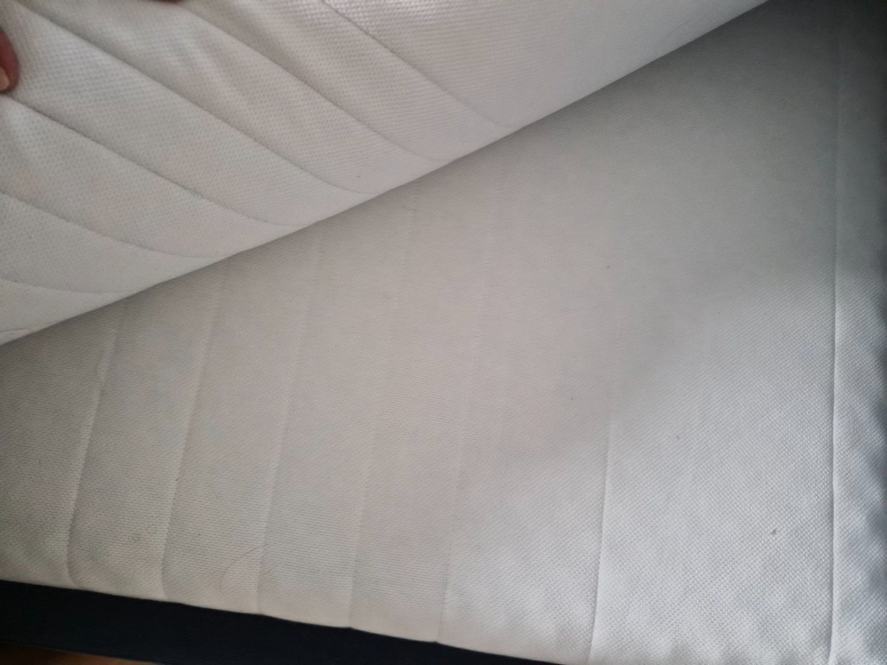 Betten: Blue Double Bed Frame with Headboard+Mattress – Gebraucht aus Maur von Sofi___ 3