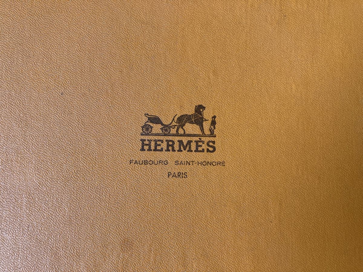 Behälter & Ähnliches: Hermes Box, Vintage, 34 x 29 x 14 cm – Gebraucht aus Zürich von elegantissima 2