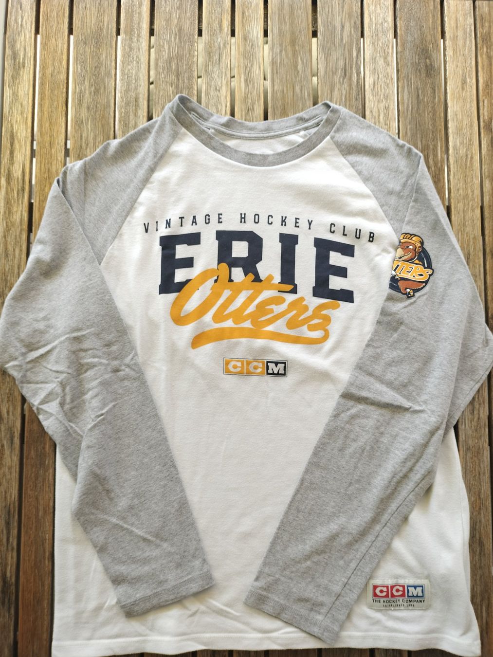 Ccm T-shirts: 4 Hockey T-Shirts – D'occasion à Bülach par Djabril 2