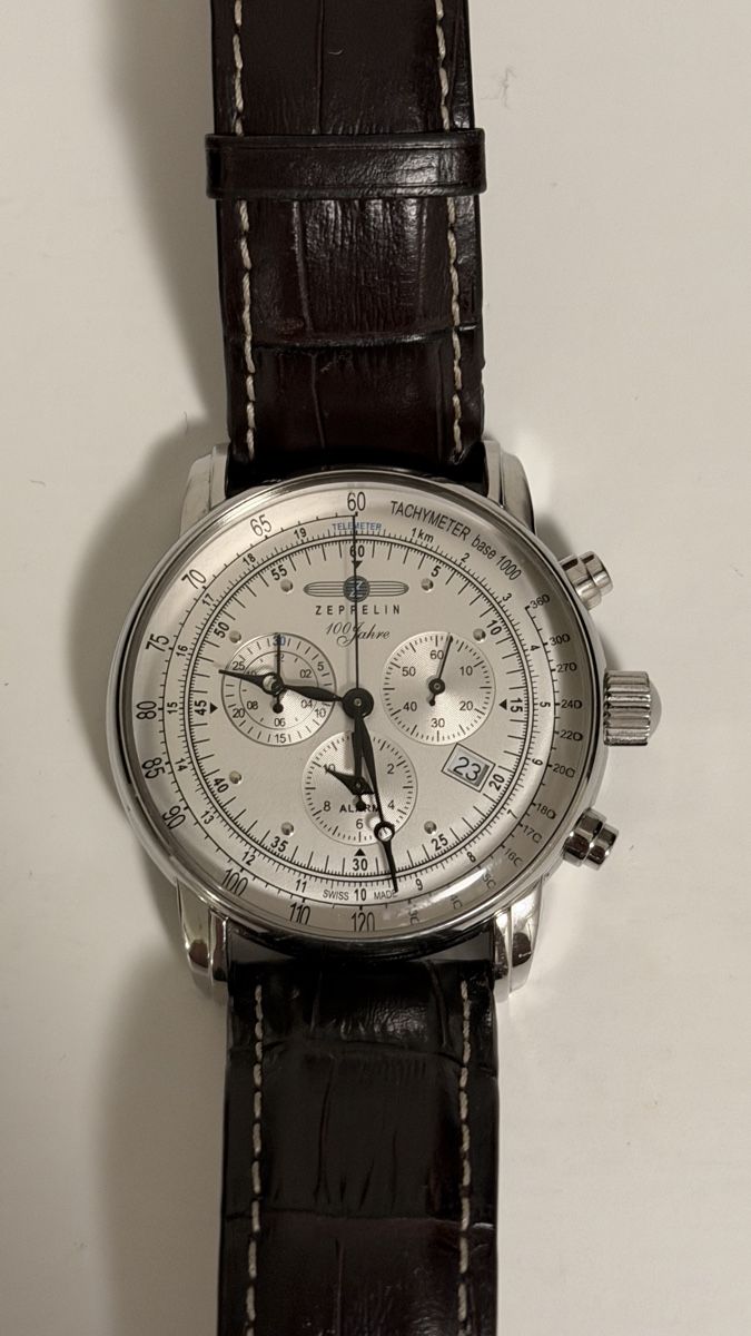 Zeppelin Orologi: Zeppelin 100 Jahre Chronograph, Leather Strap Watch – Nuovo (secondo la descrizione) da Zürich venduto da kor_pm27 8
