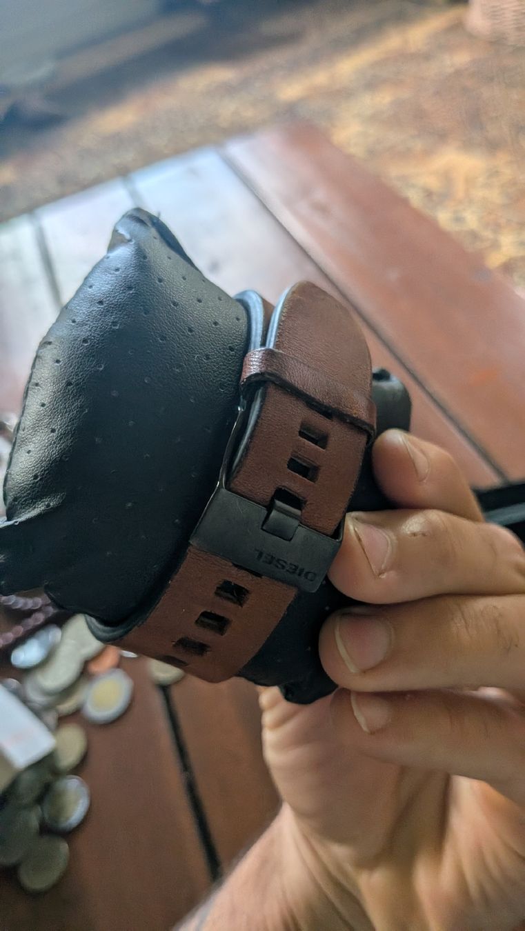 Diesel Orologi: Diesel Mega Chief Chronograph – Usato da Root venduto da the_yh7l 2
