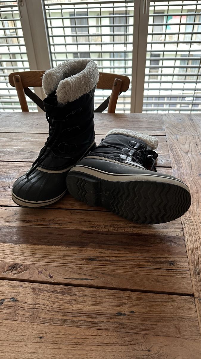 Sorel Scarpe da uomo: Warme Winterboots Grösse 37 – Usato da Dübendorf venduto da TojaRose 1