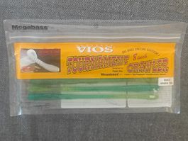 Megabass VIOS Tournament Crawler 8 inch Green Tea