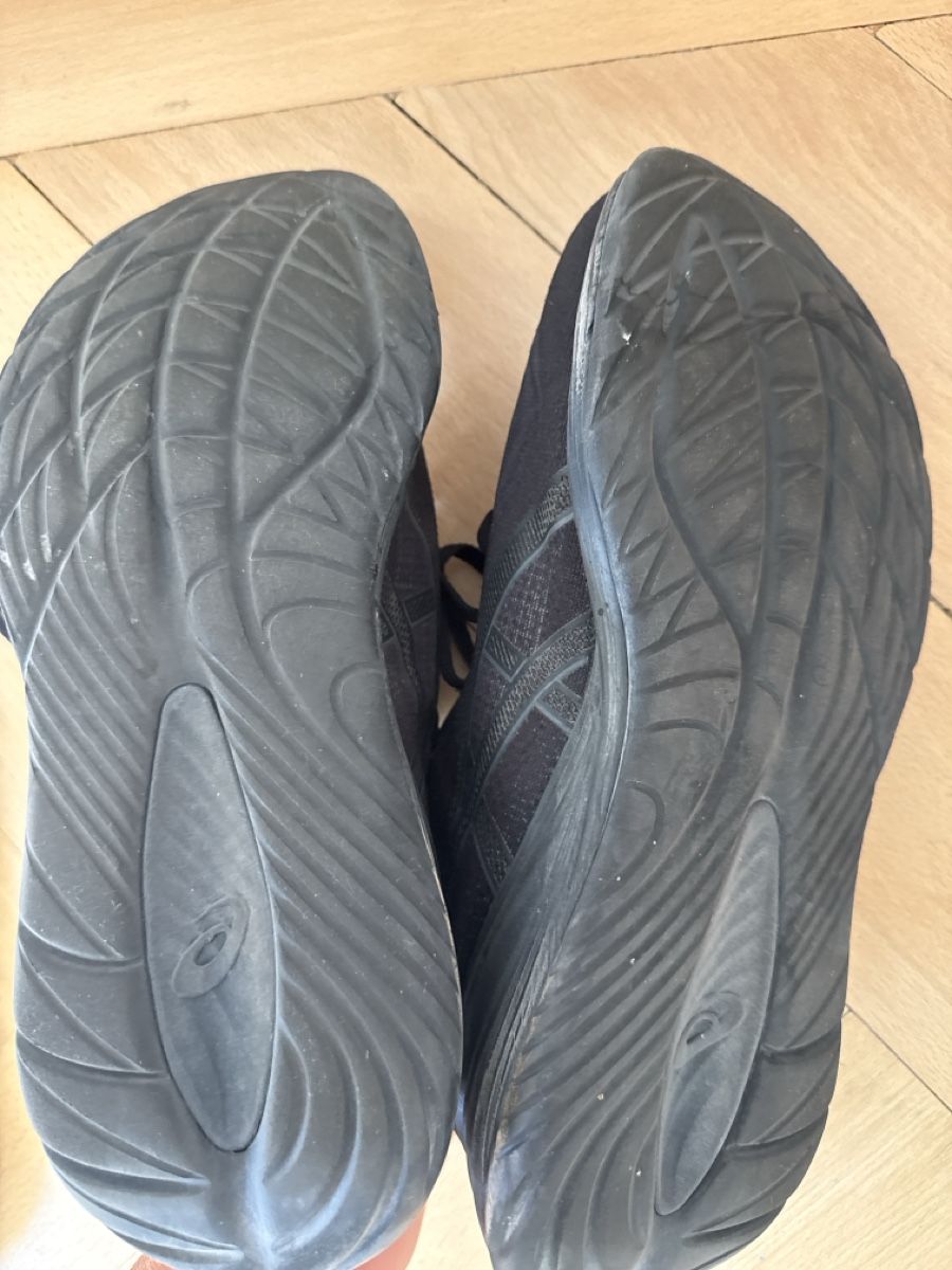 Asics Scarpe da uomo: Asics Cumulus 27 (44.5) – Usato da Bern venduto da Laufsport3000 5