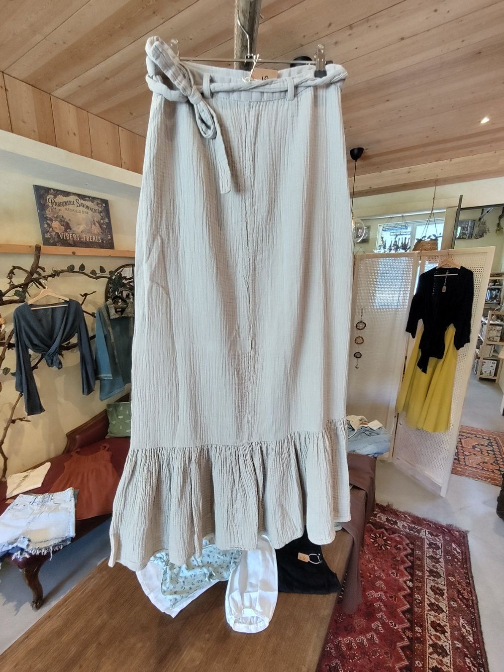 Mango Gonne: Mussolin Mango Sommer Rock beije M – Nuovo (secondo la descrizione) da Losone venduto da ell_nora89 1