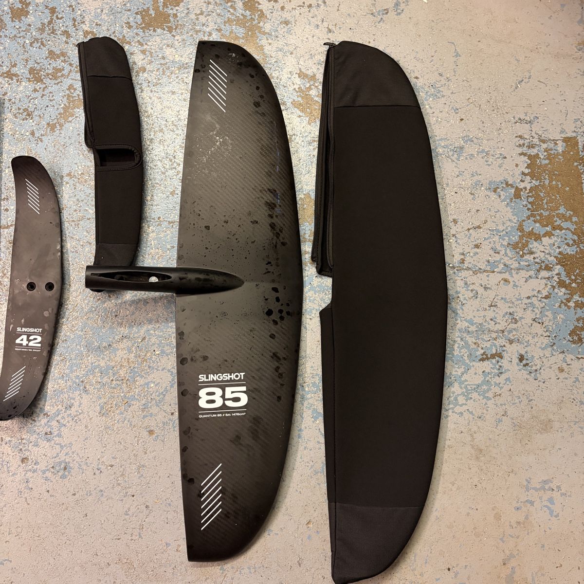 Slingshot Surfboards & Schwimmbrette: Slingshot Foil Set Hover Glide inklusive Tasche – Gebraucht aus Wädenswil von monza69 1