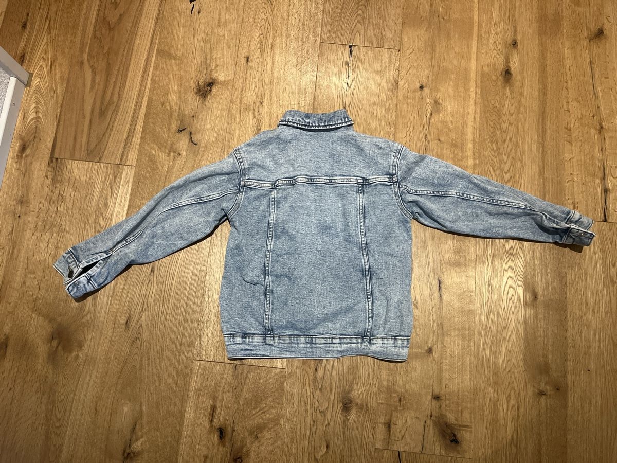 H&M Giacche: Jeansjacke Grösse 140 – Usato da Kriens venduto da seifeschale 2