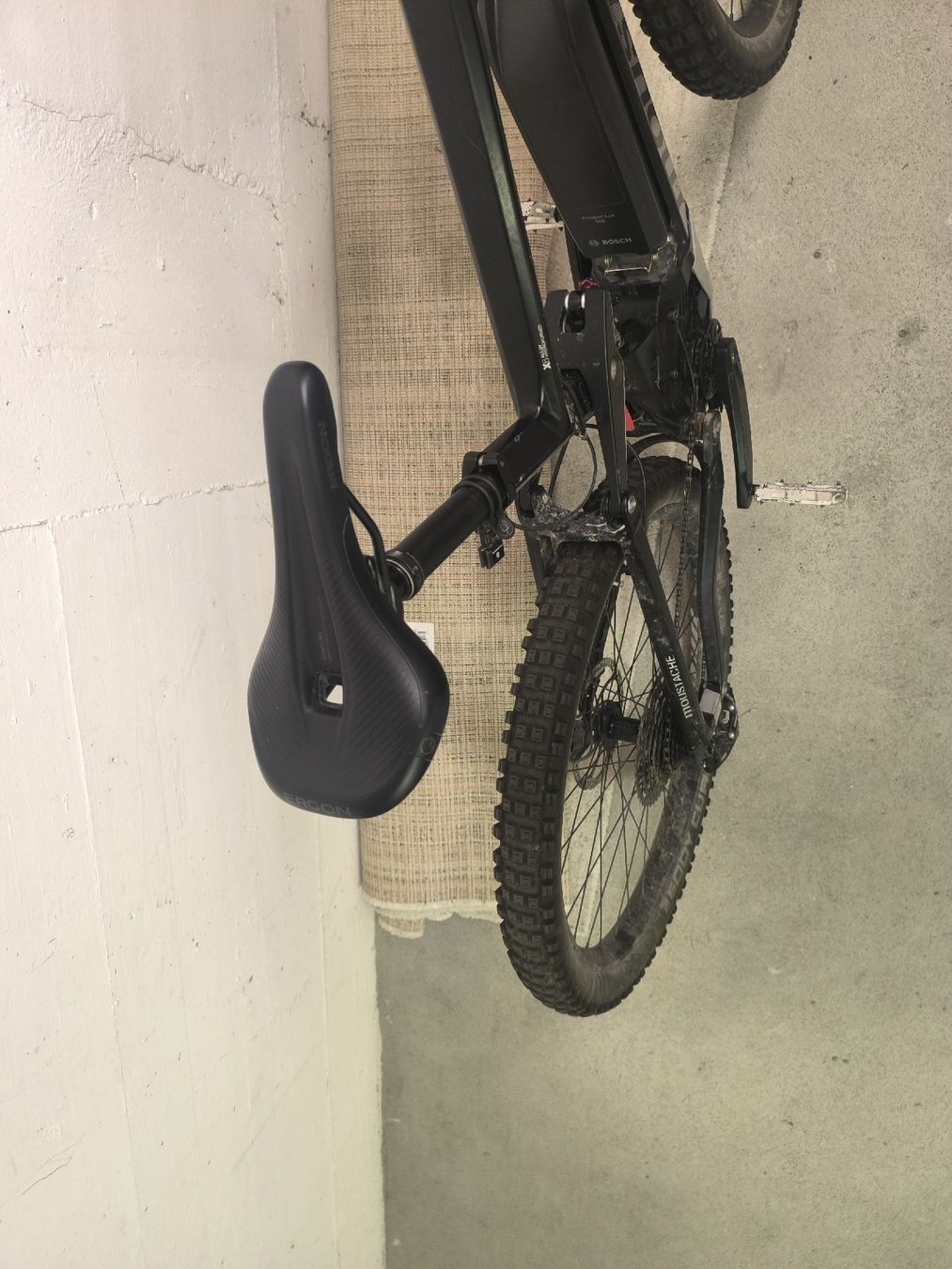 Moustache Biciclette: mustache Samedi 27 – Difettoso da Adliswil venduto da uri_qds7 3