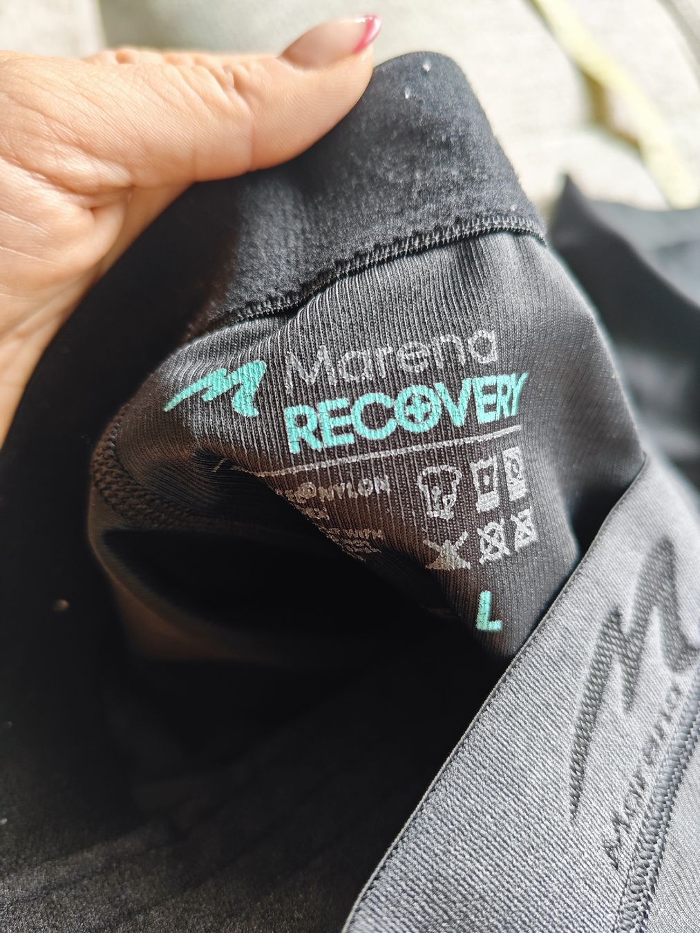 Altra biancheria intima: Marena Recovery Compression Shorts - Size L - Black – Usato da Zürich venduto da alu_dzr7 6