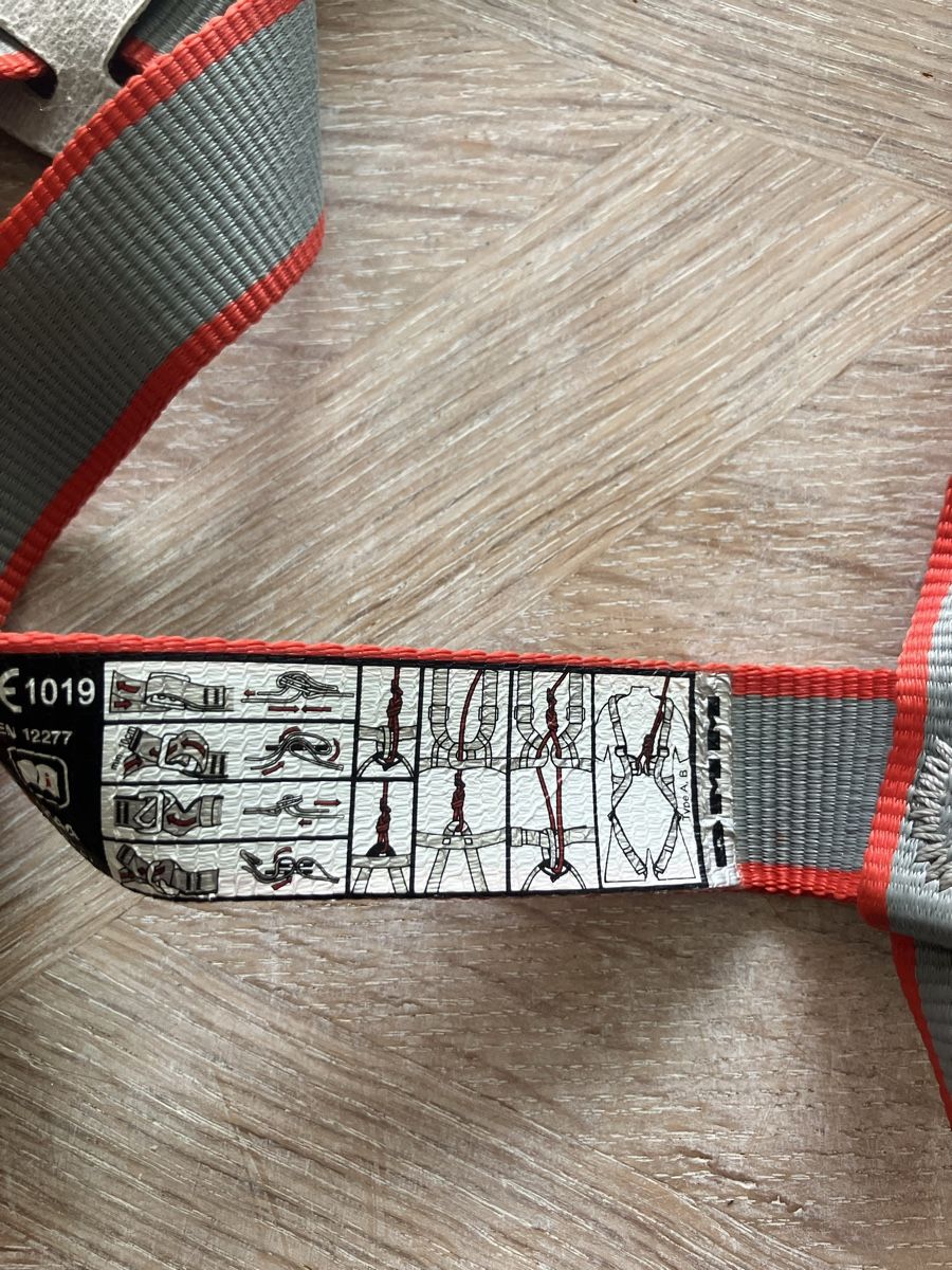 Kletterausrüstungen: Klettergestältli – Neu (gemäss Beschreibung) aus Ossingen von ottpa 3