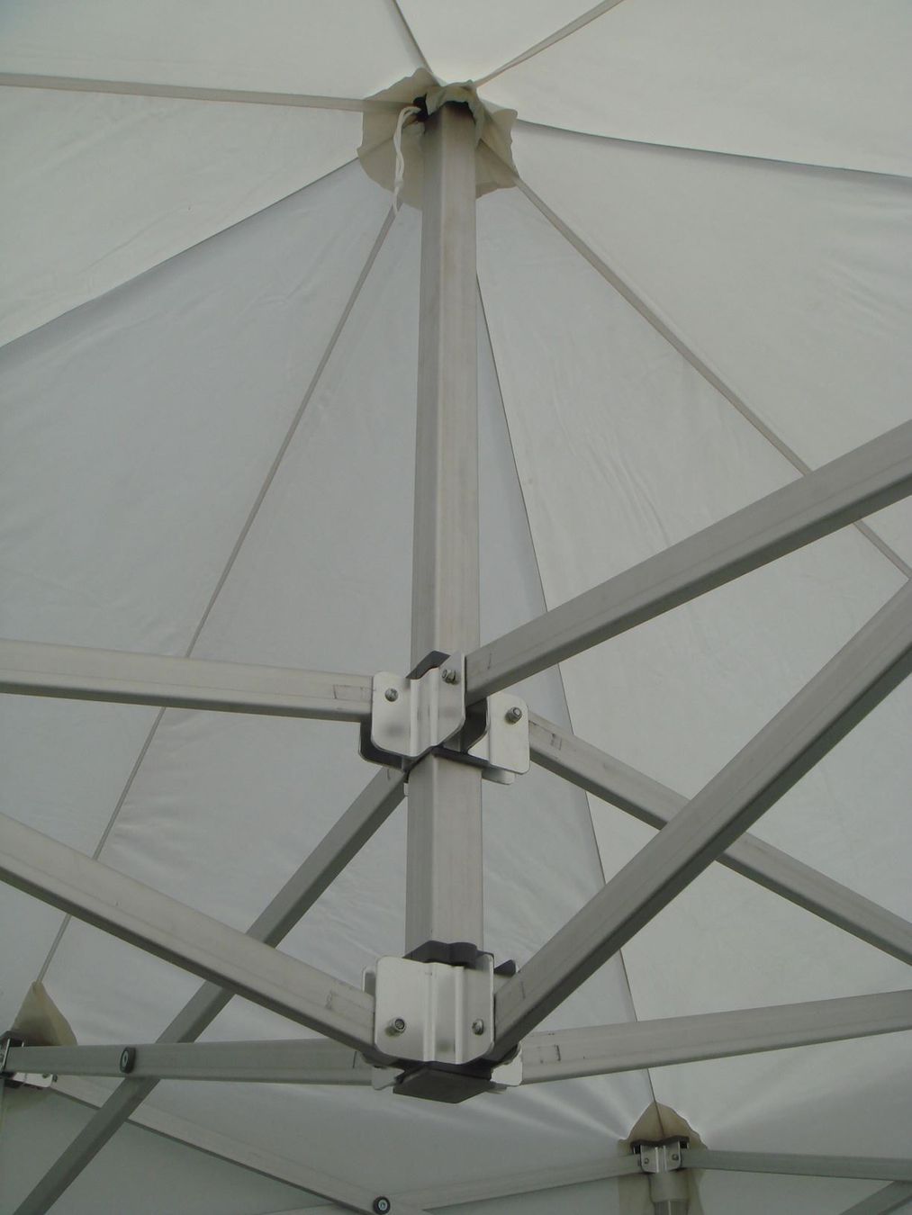 Tende & Padiglioni: Compe-tent Faltzelt 6x3m mit Dach – Nuovo e nell'imballaggio originale da Neudorf venduto da Aluart 3