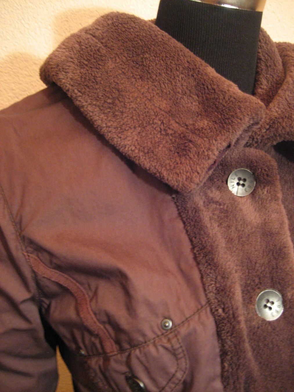 Nile Giacche: Veste Nile réversible taille M – Nuovo (secondo la descrizione) da Delémont venduto da marryb 1