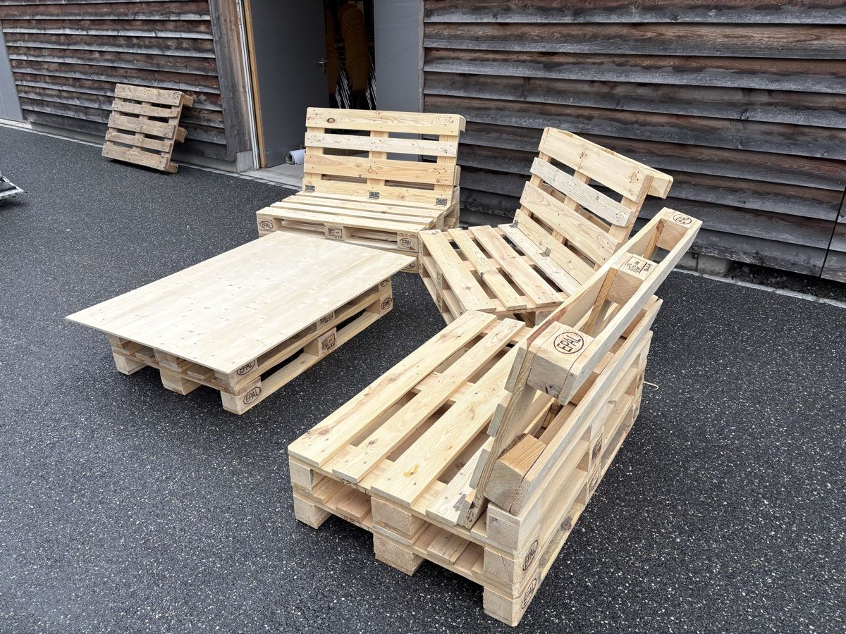 Paletten: Paletten-Lounge – Neu (gemäss Beschreibung) aus Cazis von Chocholino 1