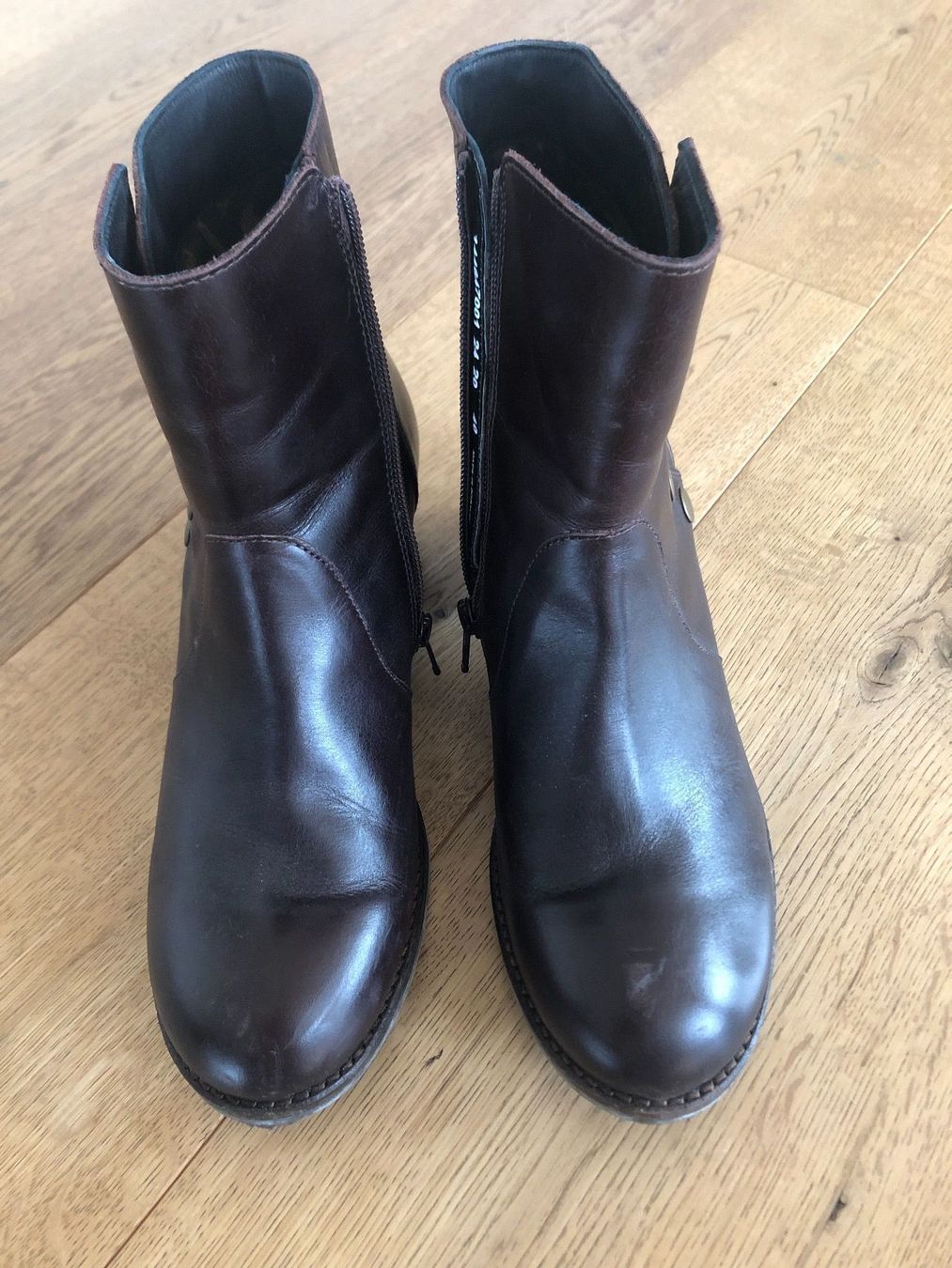 Scarpe da donna: Stiefel von Fly London – Usato da Ins venduto da ann_wp7f 1