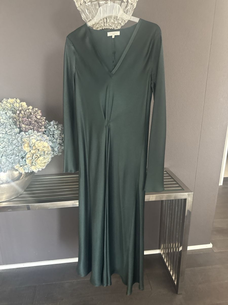 Vestiti: Dunkelgrünes Maxikleid, Grösse S – Nuovo (secondo la descrizione) da Uitikon Waldegg venduto da sugmuer