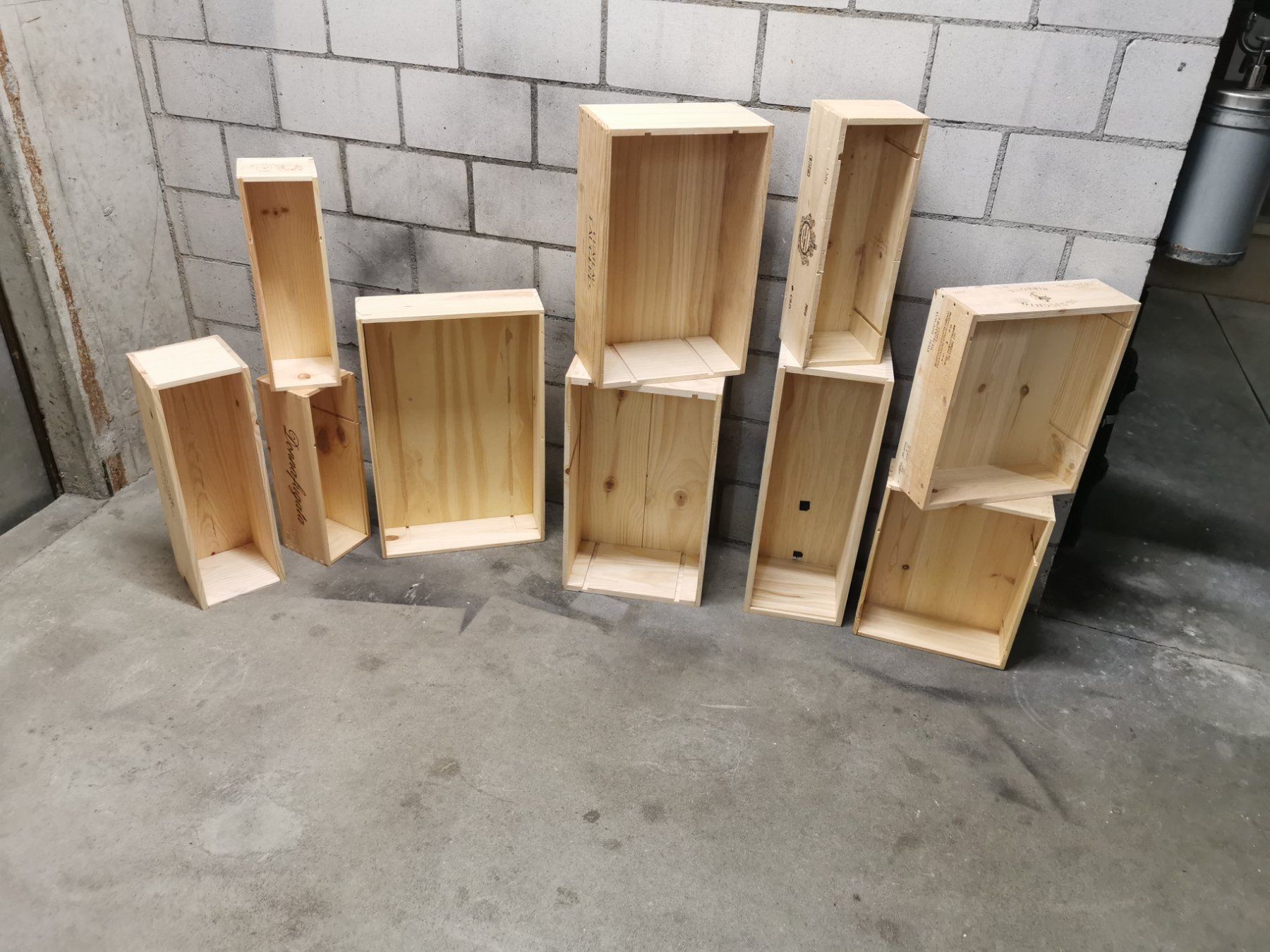 Altro: 10 x Weinkisten /Einzelboxen – Usato da Wetzikon ZH venduto da Tothart