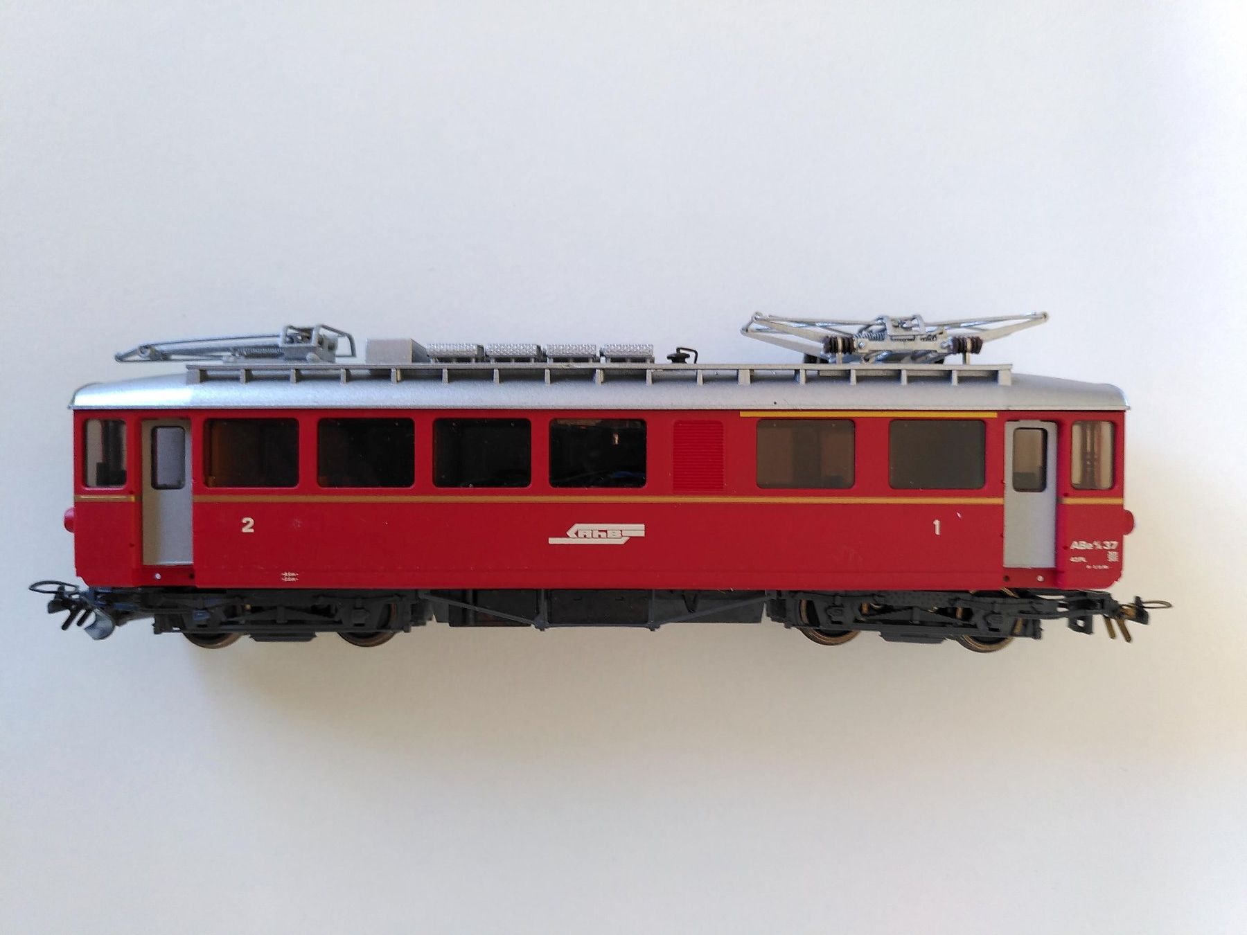 Bemo Modellini di ferrovie: Bemo RhB Bernina-Triebwagen ABe 4/4 37 H0m digital – Usato da Naters venduto da Luca099 1