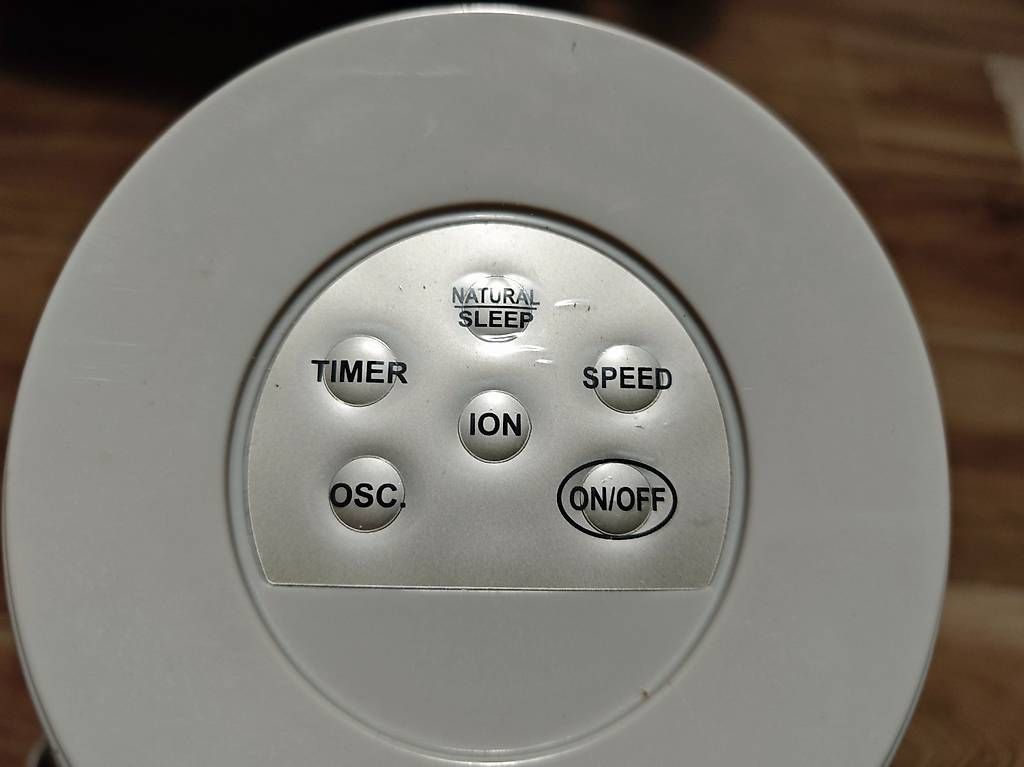 Solis Ventilatori: Solis Tower Typ 749 Weiss Ventilator – Usato da Uerkheim venduto da max_plm5 1