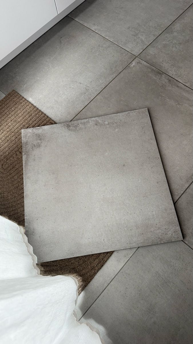 Rivestimenti per pavimenti: Bodenfliesen Cercom Gravity Dust Zement-Optik – Nuovo e nell'imballaggio originale da Kaisten venduto da Umaster73