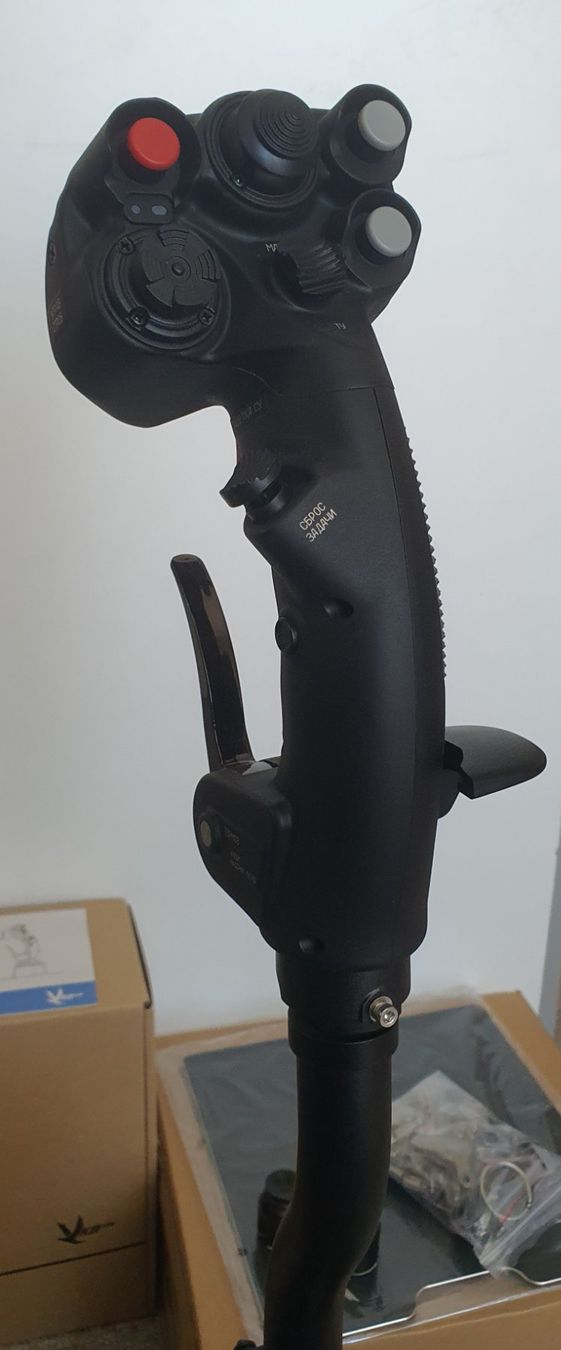 Controller: VKB Gunfighter IV Ultimate Flight Controller – Usato da Sennwald venduto da Elsila 4