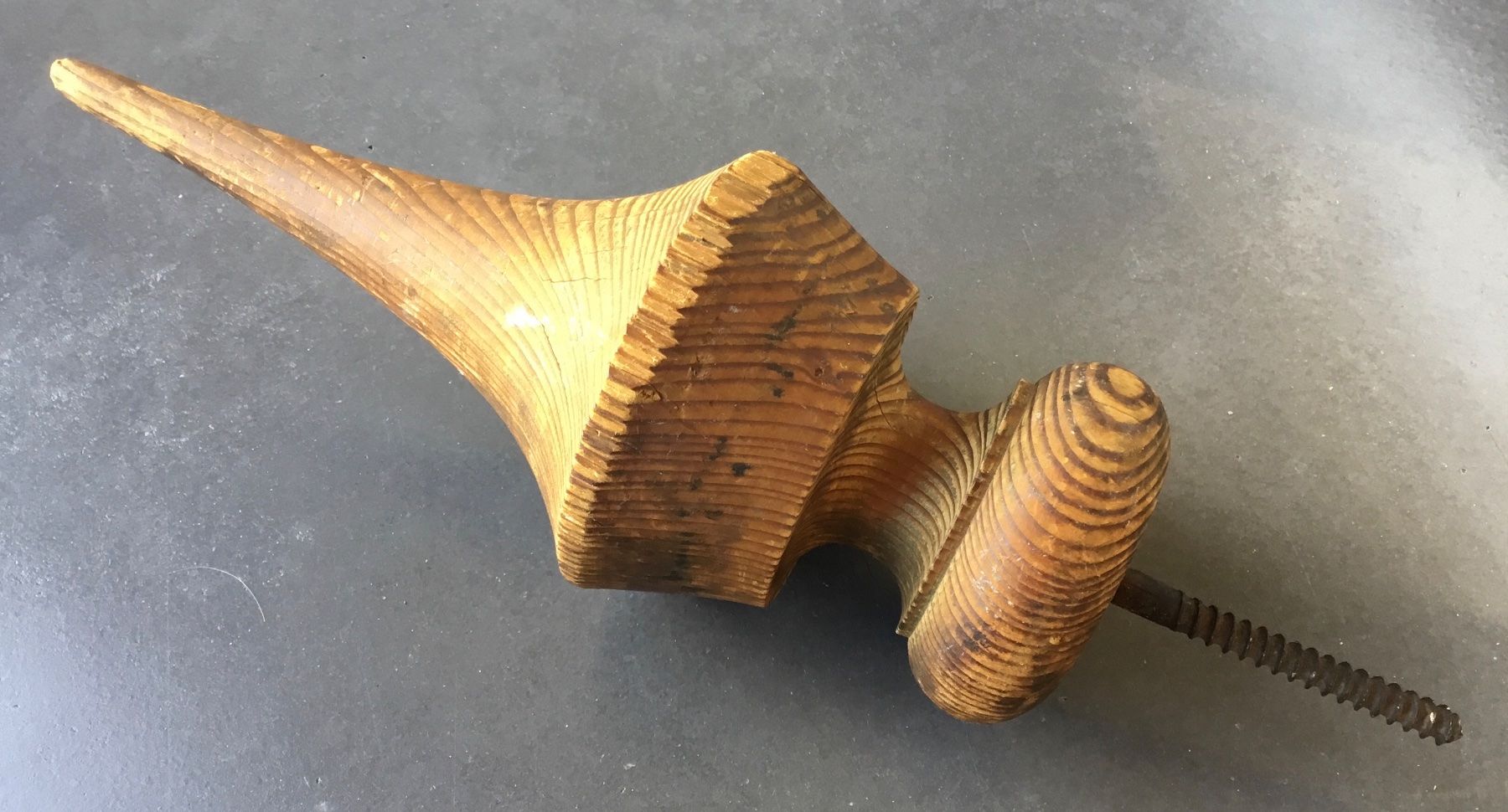 Articoli in legno: Turm- oder Fahnenspitze antik – Usato da Eggersriet venduto da Wiese61 3