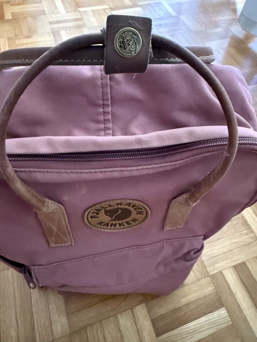 Fjällräven Zaini: Fjällräven Kanken mit Leder – Usato da Riehen venduto da Sandrita08 3