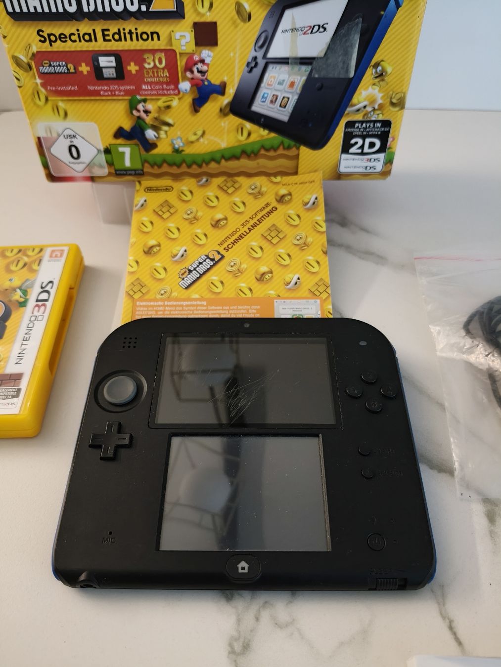 Nintendo Konsolen: Nintendo 2DS Special Edition Super Mario Bros 2. Mit OVP – Gebraucht aus Oensingen von ece_8k7q 3