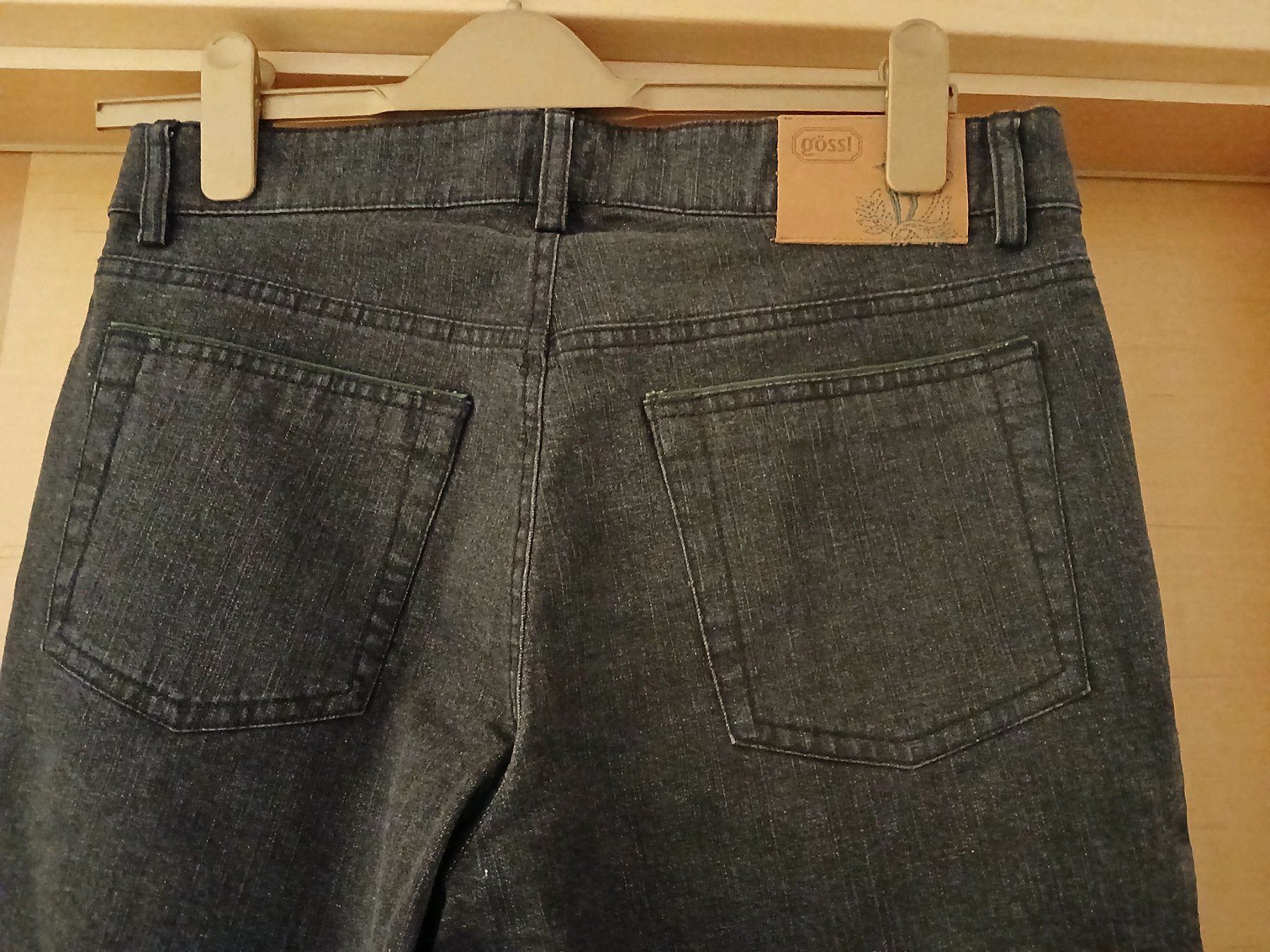 Jeans: Gössl Trachten,  Jeans Neu Grösse 31/M – Nuovo (secondo la descrizione) da Zürich venduto da ast_8nph 5
