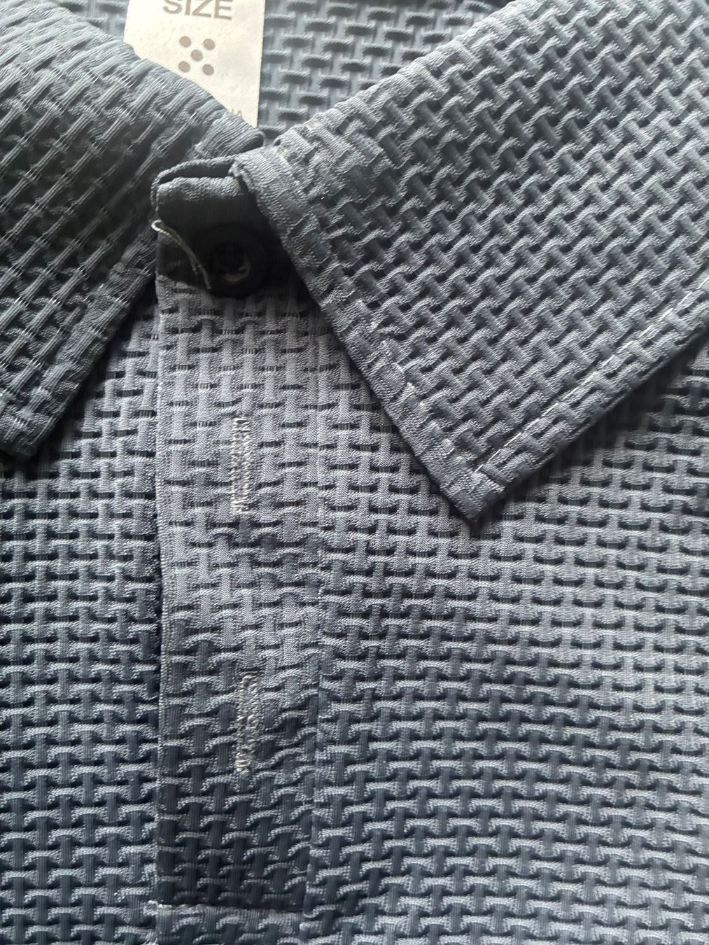 Magliette Polo: Kurzarm-Poloshirt Schwarz – Nuovo e nell'imballaggio originale da Niederhasli venduto da ercp4 1