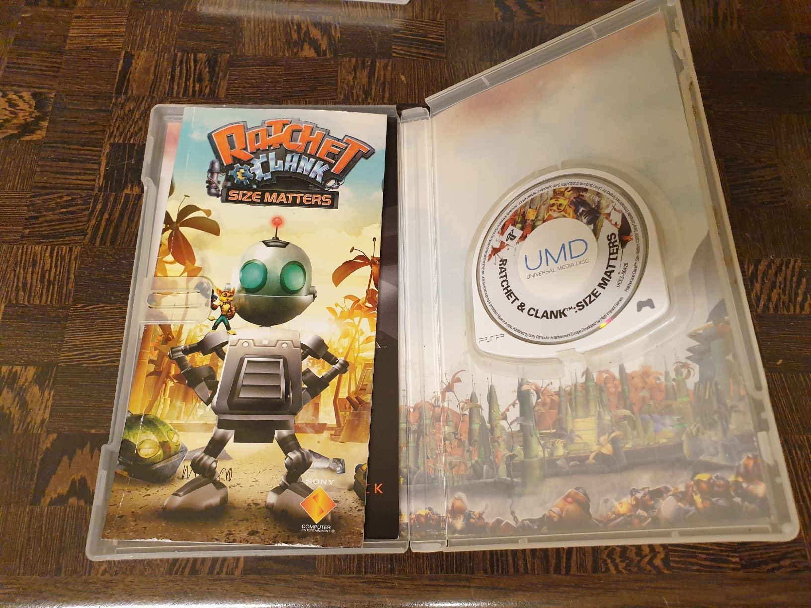 Sony Spiele: Ratchet & Clank: Size Matters - PSP Spiel – Gebraucht aus Ittigen von Ziok187 1