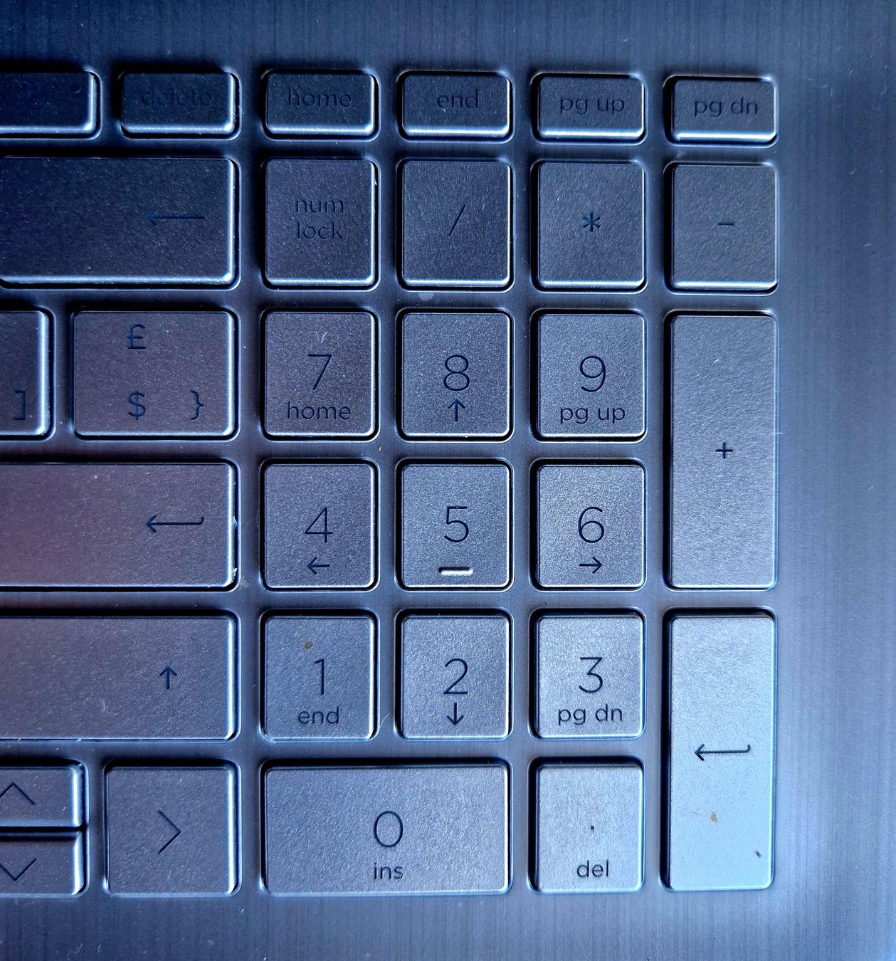 Hewlett Packard Notebook: Neuwertiger HP Laptop mit Zahlenblock – Usato da Heimiswil venduto da Windspiel145 3