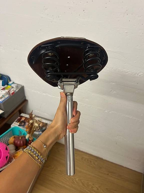 Ersatzteile: Fahrradsattel Brooks – Gebraucht aus Muttenz von smile62 3