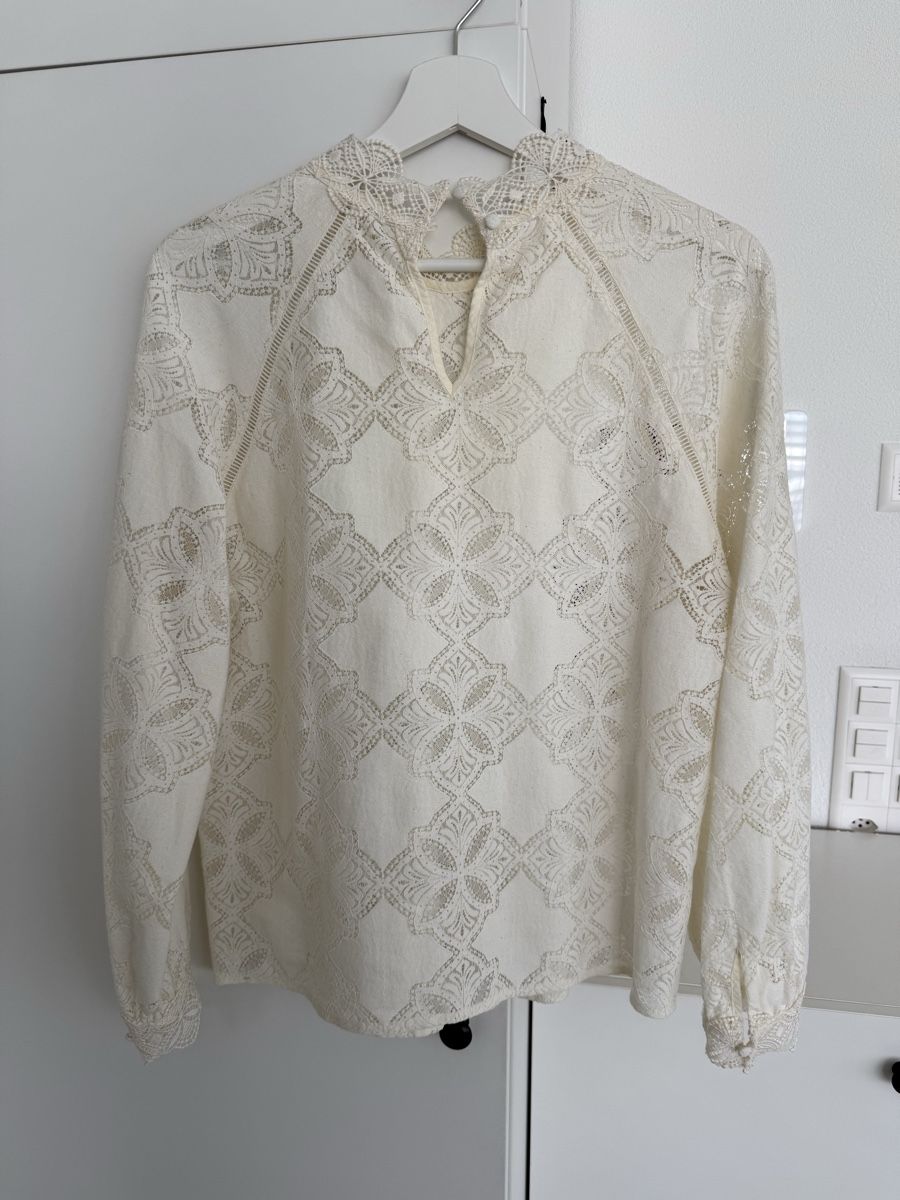 Mango Camicette: Bluse mit Lochstickerei Muster Mango – Nuovo (secondo la descrizione) da Zürich venduto da mel_87ct 1
