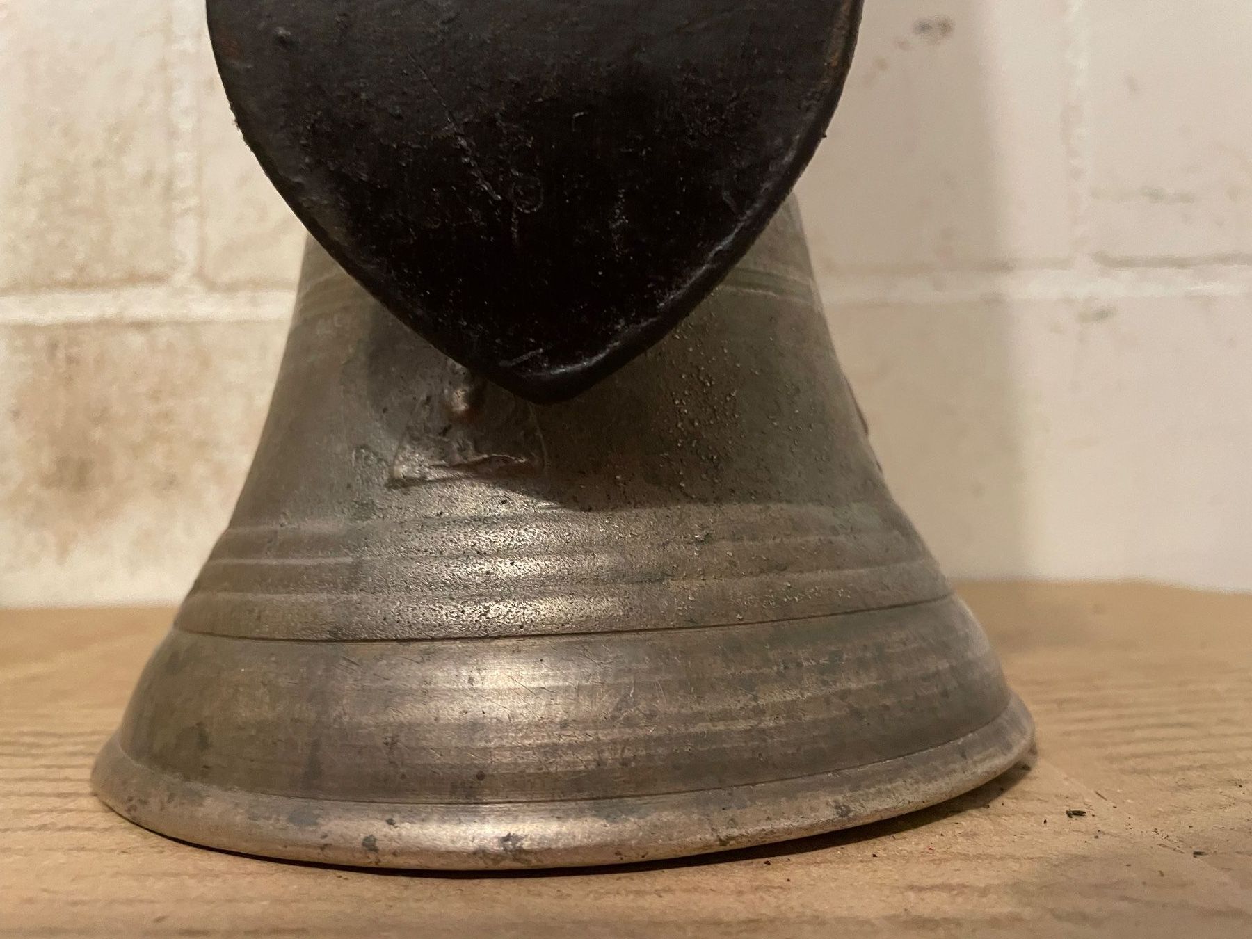 Campanacci mucche: Antike Glocke ab 1.00 Fr. – Usato da Birrhard venduto da magisto52 1