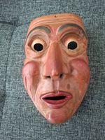 Holzmaske