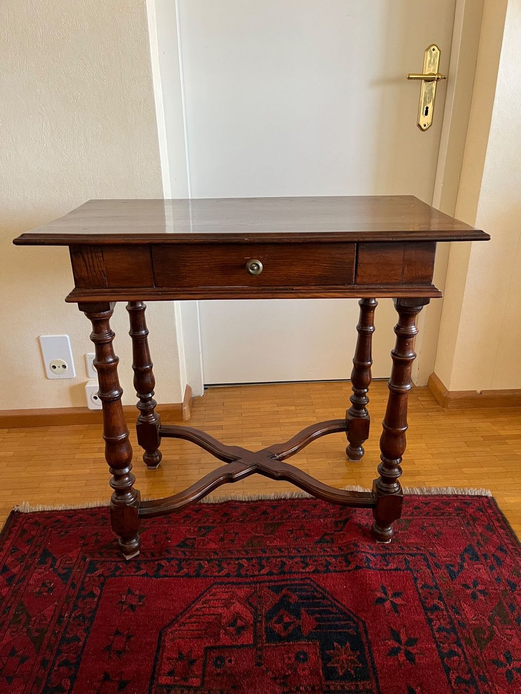 Tavoli: Table d'appoint / TV – Usato da Romanel-s-Lausanne venduto da Galveston 1