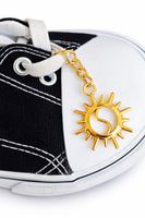 Sneaker Anhänger Sonne Gold – 1 Paar – Trendy Schuhe Zubehör
