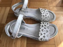 Sandalen Leder Grösse 33 mit Herzen weiss/holo