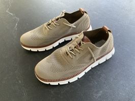 Sneaker Grösse 40