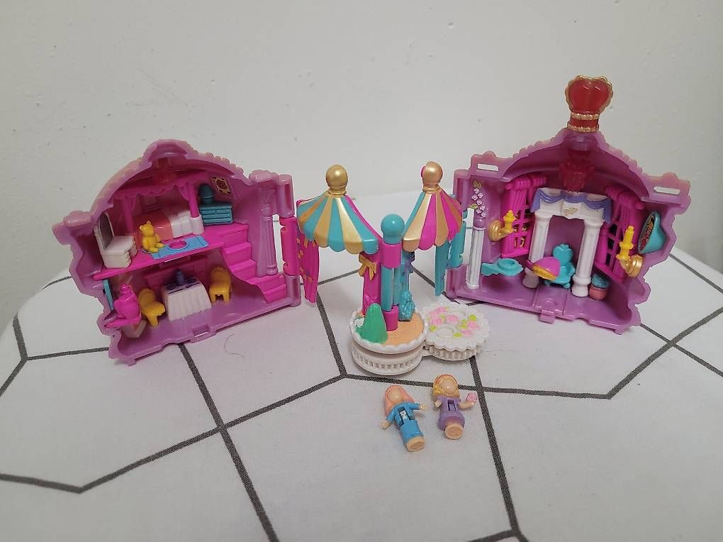 Polly Pocket Carillon: Polly Pocket Crown Palace 1996 – Usato da Uznach venduto da ssmiy