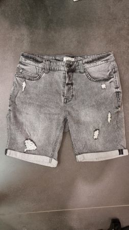 Herren Jeans Shorts Grau Grösse M guter Zustand