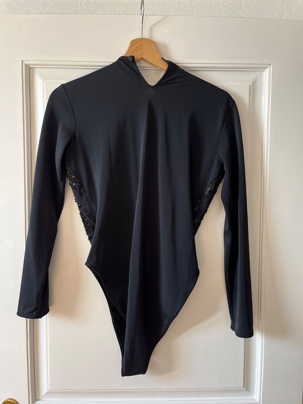Comma Top: Comma, Body dunkelblau Pailletten S – Usato da Riet (Neftenbach) venduto da kim_gfw6 4