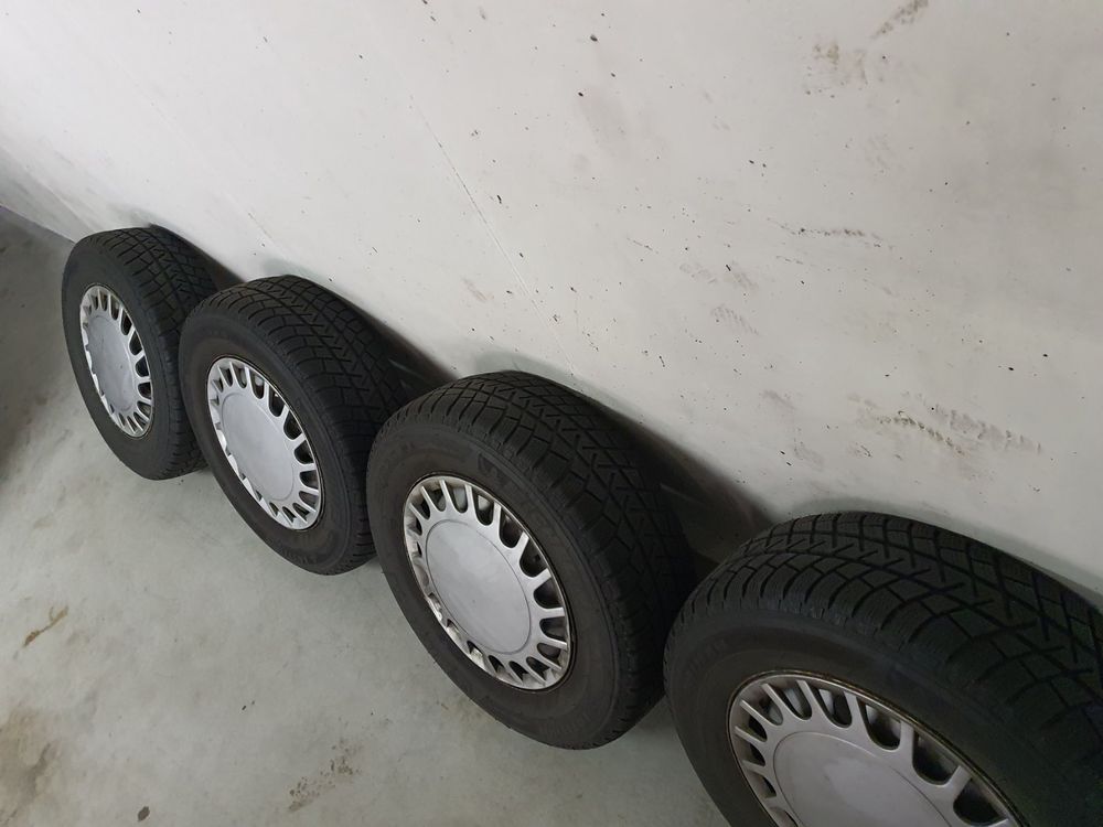 Pneu 205/70 R15 inkl. Felgen und Radkappe | Kaufen auf Ricardo