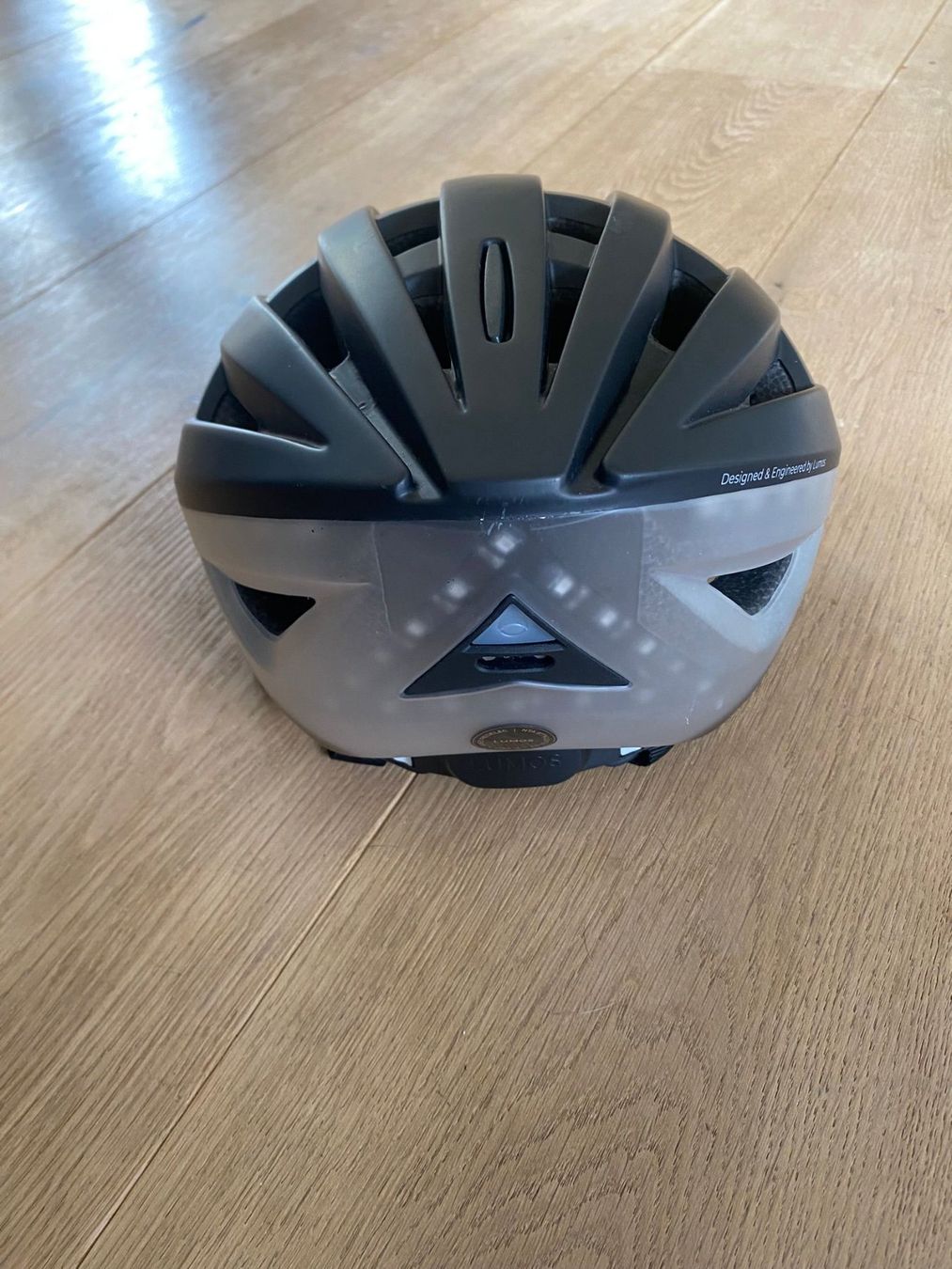 Caschi: Lumos Fahrradhelm mit Licht – Usato da Wangen an der Aare venduto da pat_2p5v 1