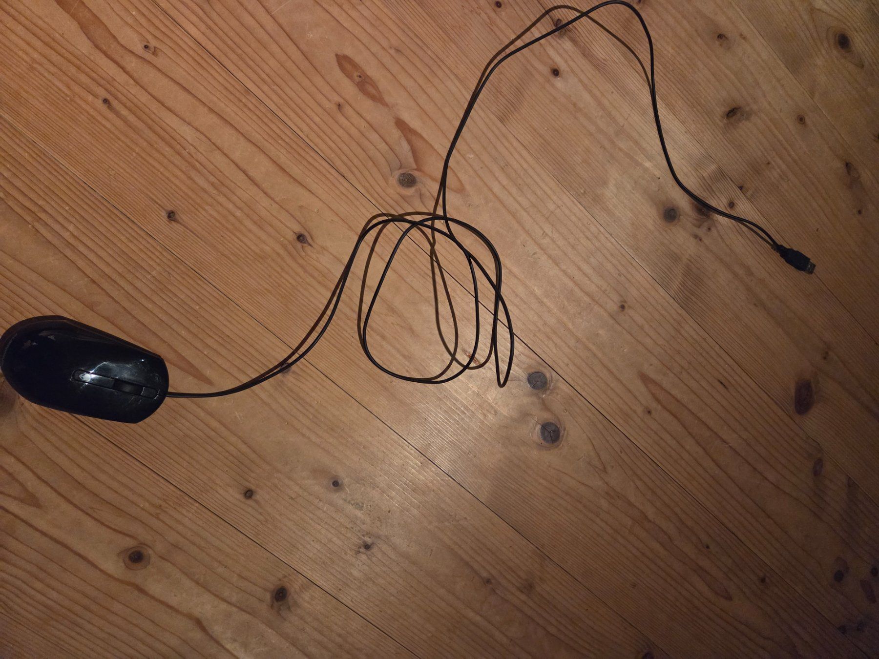 Alienware Mouse: Alienware kkmh5 Gamingmaus – Usato da Zizers venduto da watchcomp. 1