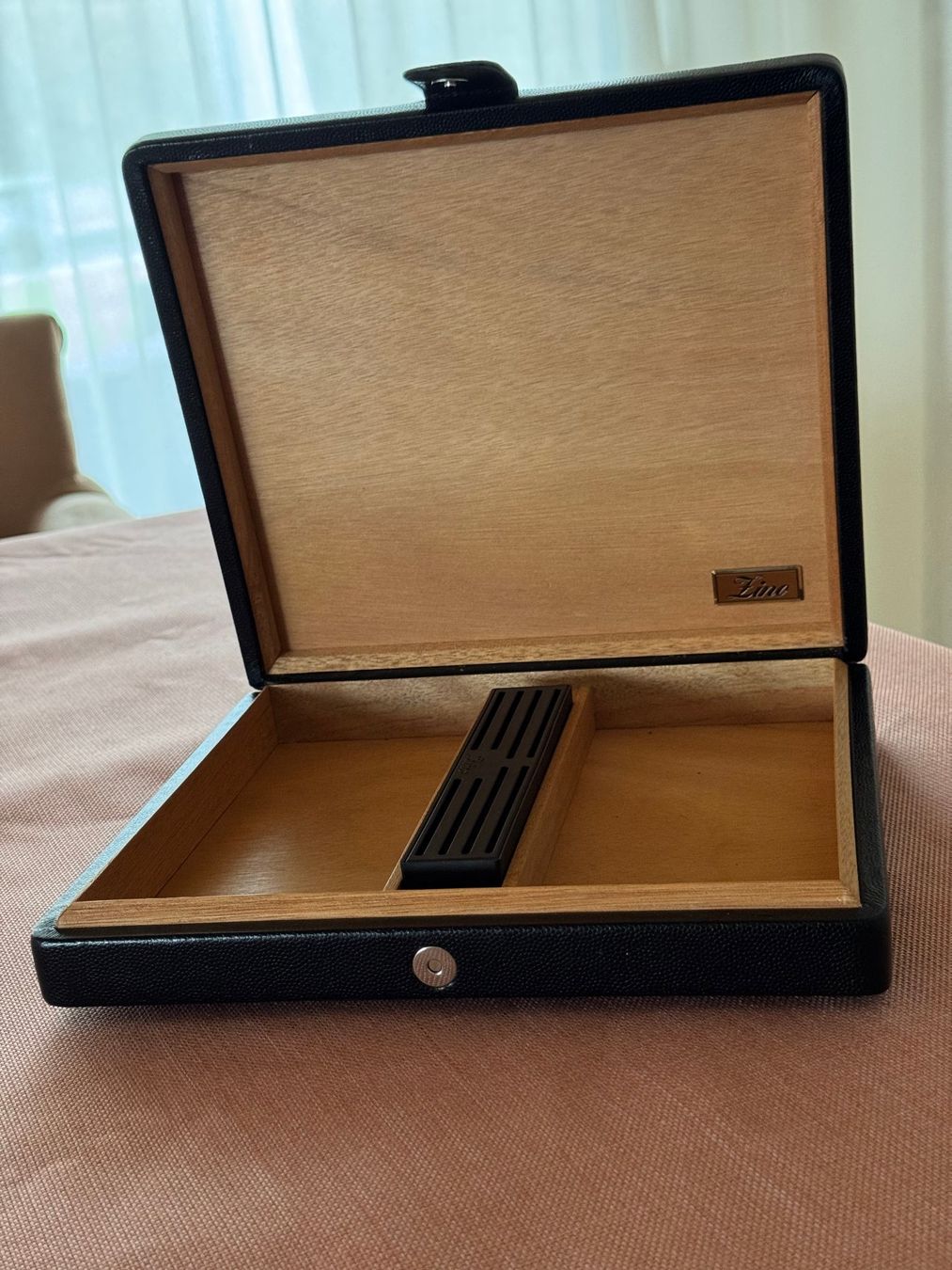 Humidore: ZINO Reisehumidor – Gebraucht aus Däniken SO von Trotro49