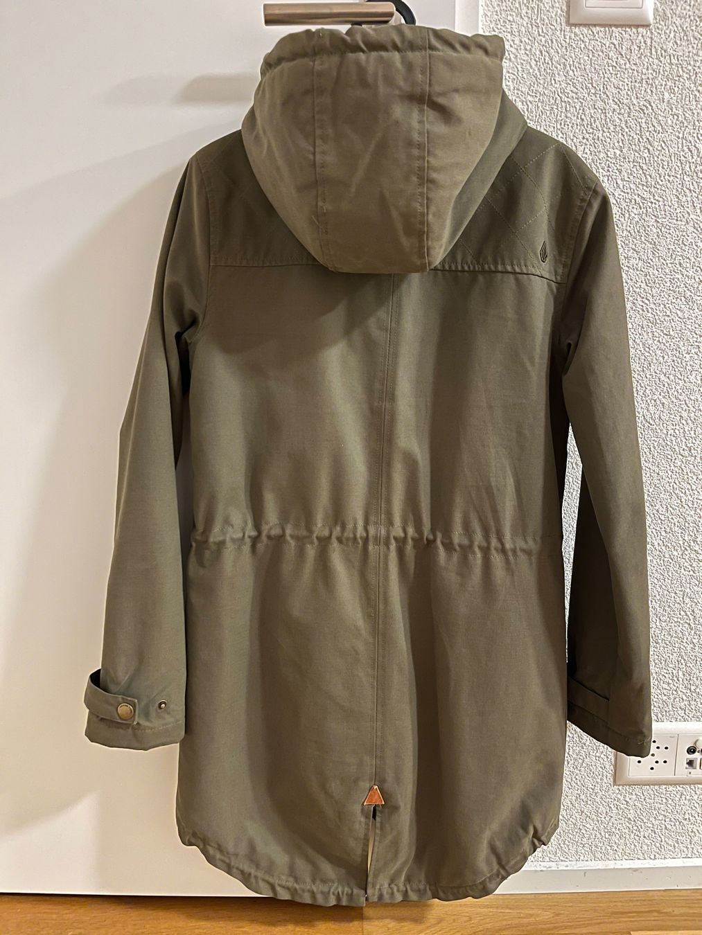 Cappotti: Volcom Parka, Grösse XS – Usato da Frauenfeld venduto da heyLani 1